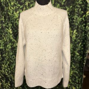 Jessica Simpson white peppered turtle neck sweater